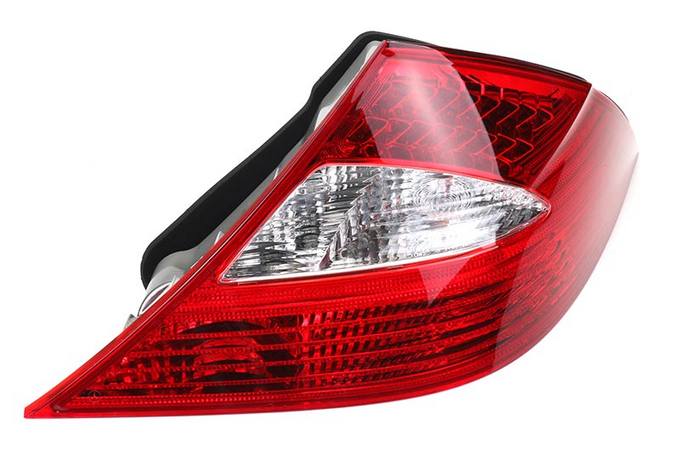 Mercedes Tail Light Assembly - Driver Side 2198200164